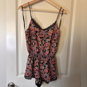 😍Forever  21 romper